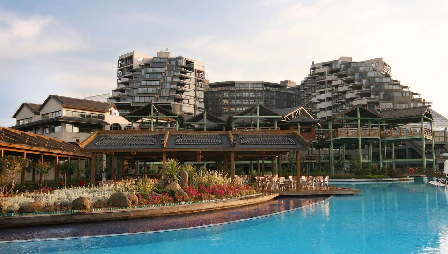 Limak Lara De Luxe Hotel & Resort